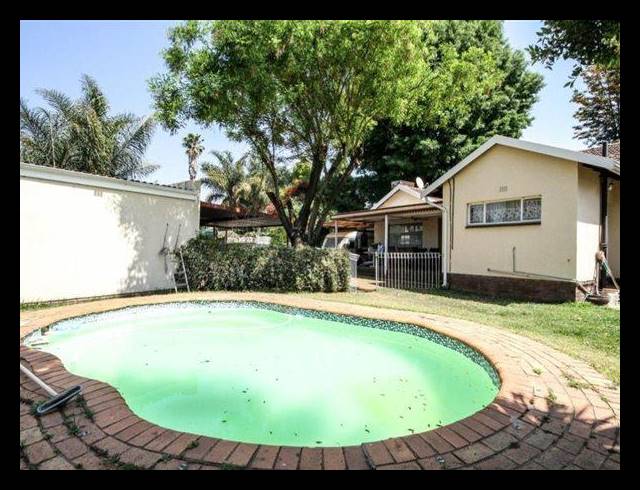 4 BEDROOM HOUSE FOR SALE IN BIRCHLEIGH